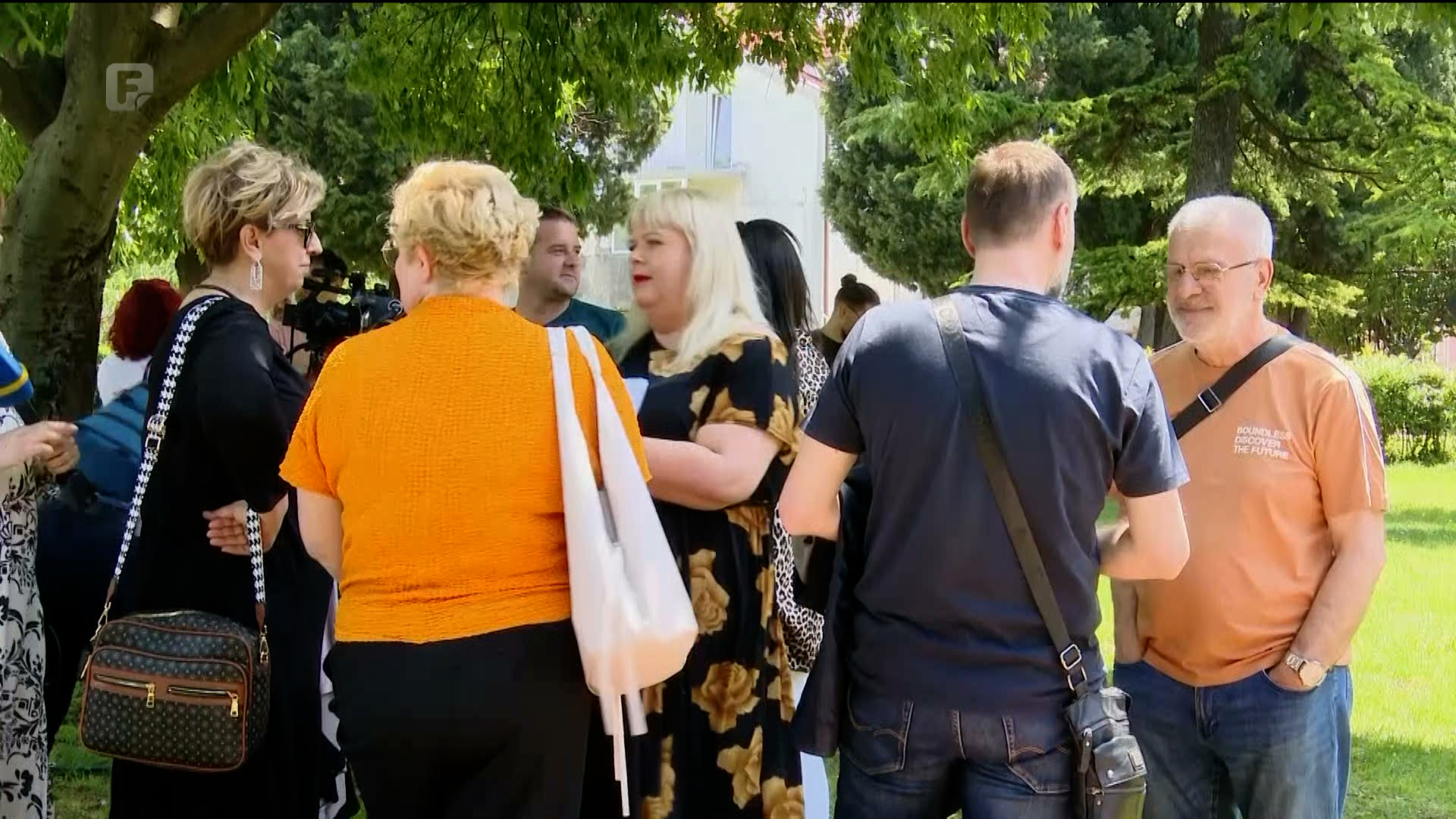 I kad ne odgovore da je istraga u toku, odgovore nedovoljno i nedostatno